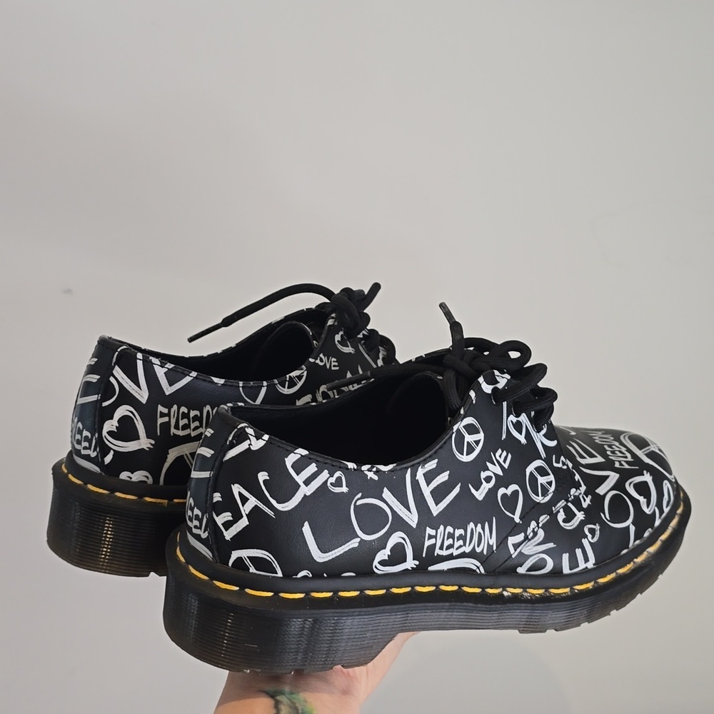 Dr.Martens 1461 Script Peace Love Freedom Black Oxford Shoes - Picture 5 of 11